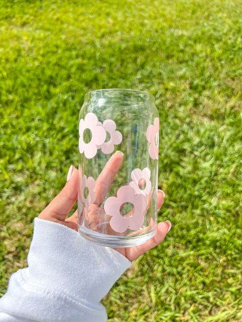 Retro Flowers 16oz Glass Cup